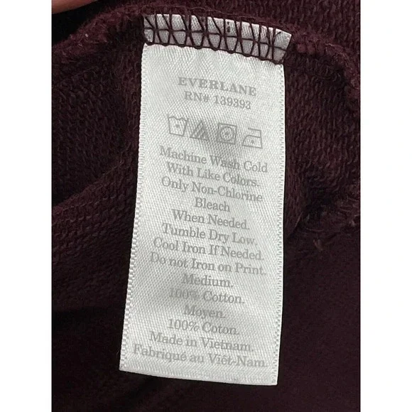 Everlane Womens Size Medium Sweatshirt The 100% Human Typography - Picture 7 of 7
